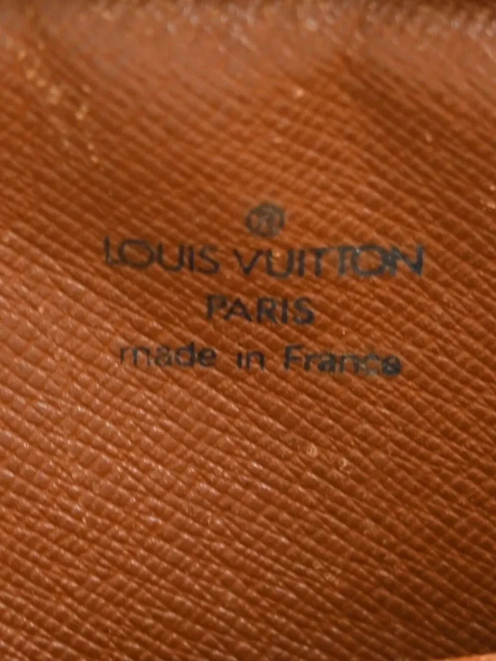 LOUIS VUITTON AMAZON CROSS BODY SHOULDER BAG